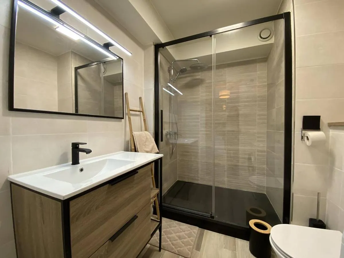 Appartement Renove A 20M De La Plage, Balcon Expose Sud, Garage Prive - Perros-Guirec - Fr-1-368-377 Apartment